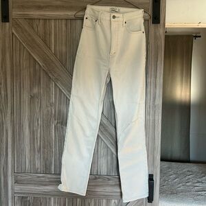 Curve Love Ultra High Rise
Ankle Straight Jeans - size 26L